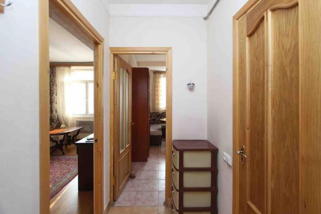 Cozy Apartment In The Center Of Jerevan Eksteriør bilde
